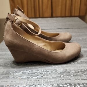 Elegant Taupe Wedge Heels